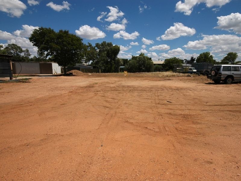 29 ILFRACOMBE ROAD, Longreach QLD 4730
