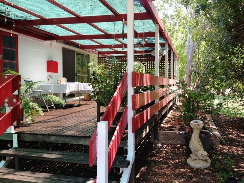 5 Sword street, Muttaburra QLD 4732