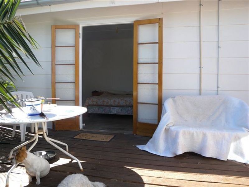 5 Sword street, Muttaburra QLD 4732