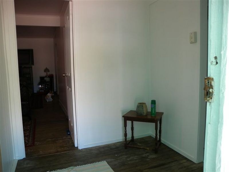 5 Sword street, Muttaburra QLD 4732