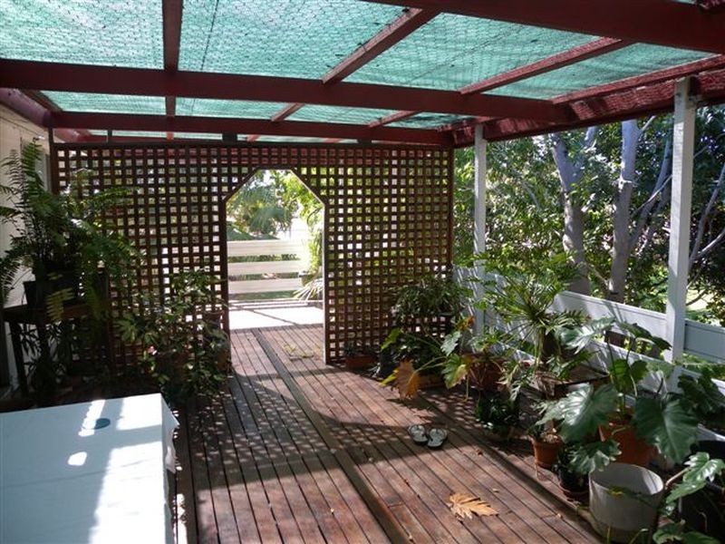 5 Sword street, Muttaburra QLD 4732