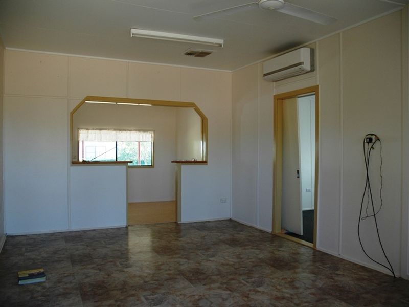 139 Wren street, Longreach QLD 4730