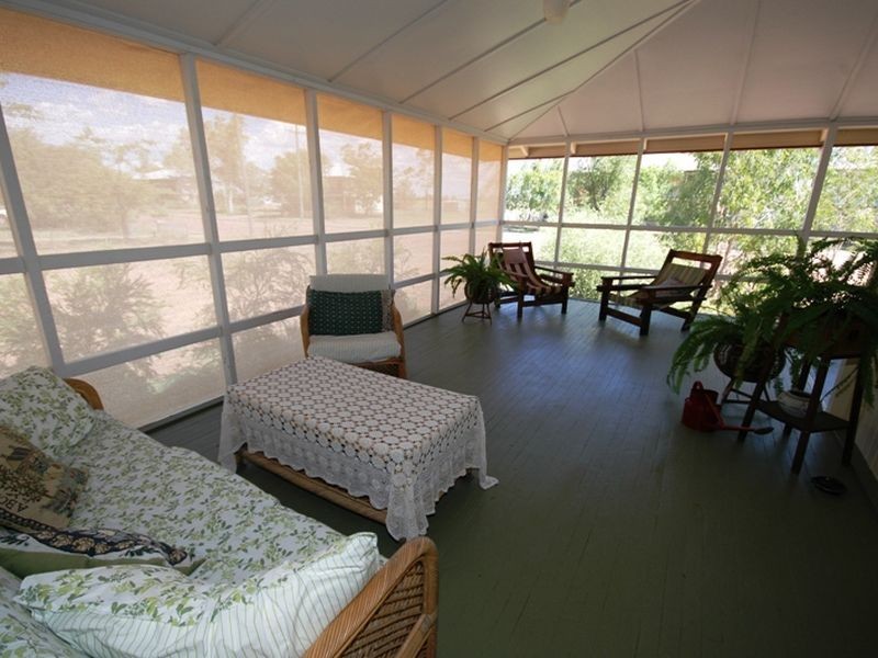 82 Gull street, Longreach QLD 4730