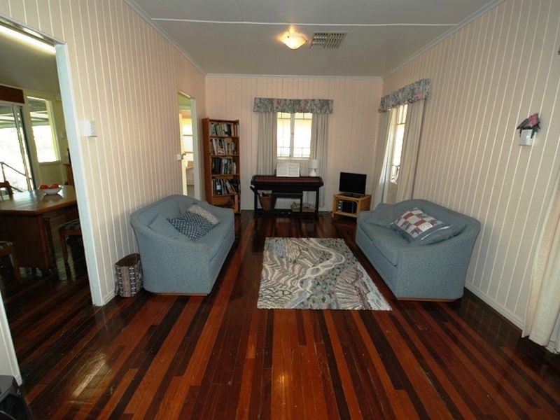 82 Gull street, Longreach QLD 4730