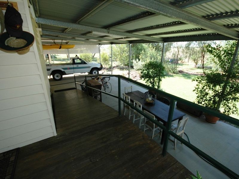 82 Gull street, Longreach QLD 4730