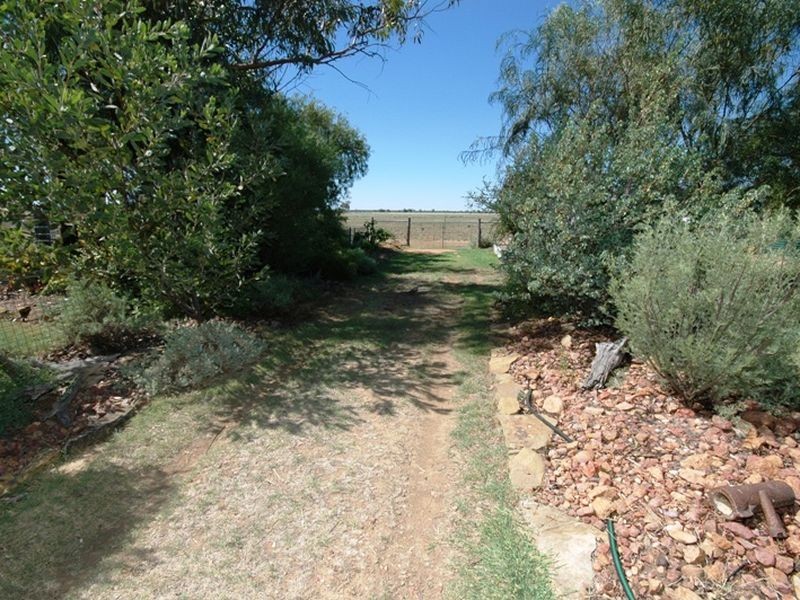 82 Gull street, Longreach QLD 4730