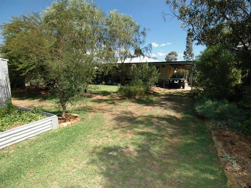82 Gull street, Longreach QLD 4730