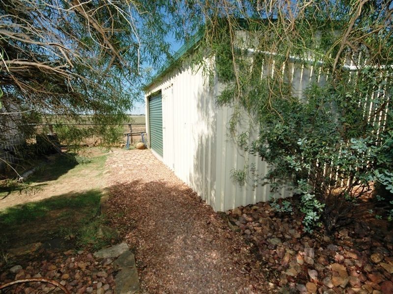 82 Gull street, Longreach QLD 4730