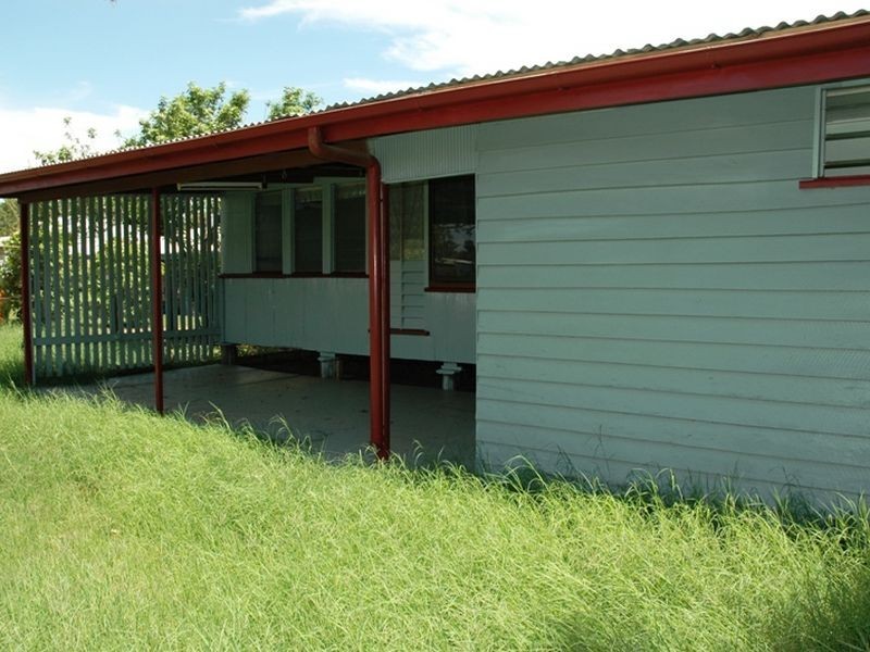 47 Thistle Street, Blackall QLD 4472