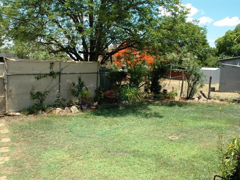 136 Galah street, Longreach QLD 4730