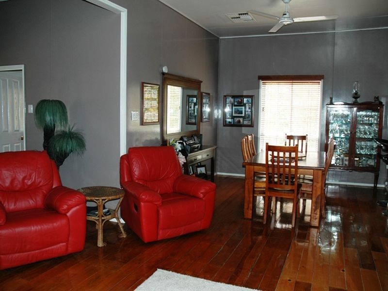 168 Wren Street, Longreach QLD 4730