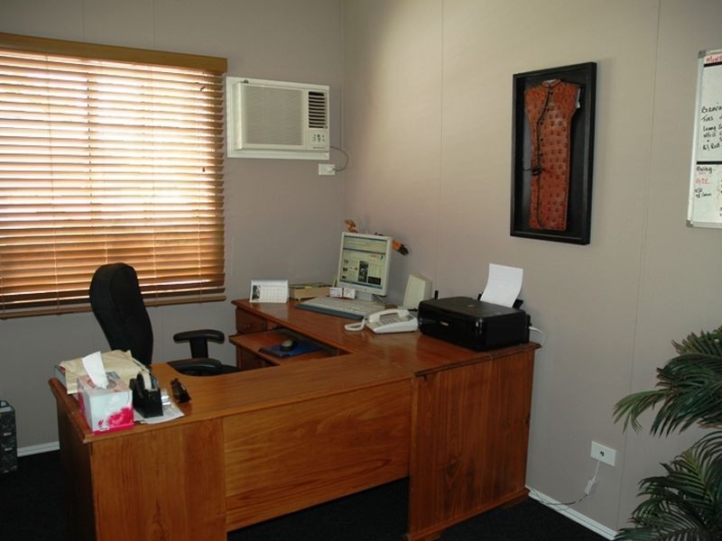 168 Wren Street, Longreach QLD 4730