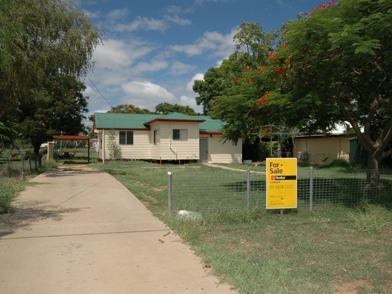 13 Sunbird street, Longreach QLD 4730