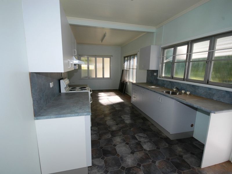 48 Quail street, Longreach QLD 4730
