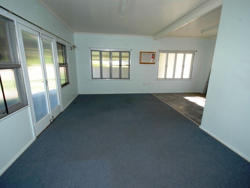 48 Quail street, Longreach QLD 4730