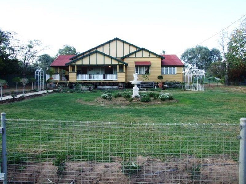 49 Garden street, Blackall QLD 4472