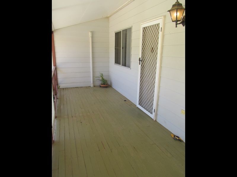 27 Brolga street, Longreach QLD 4730