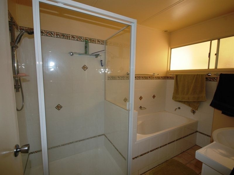 130 Ash street, Barcaldine QLD 4725