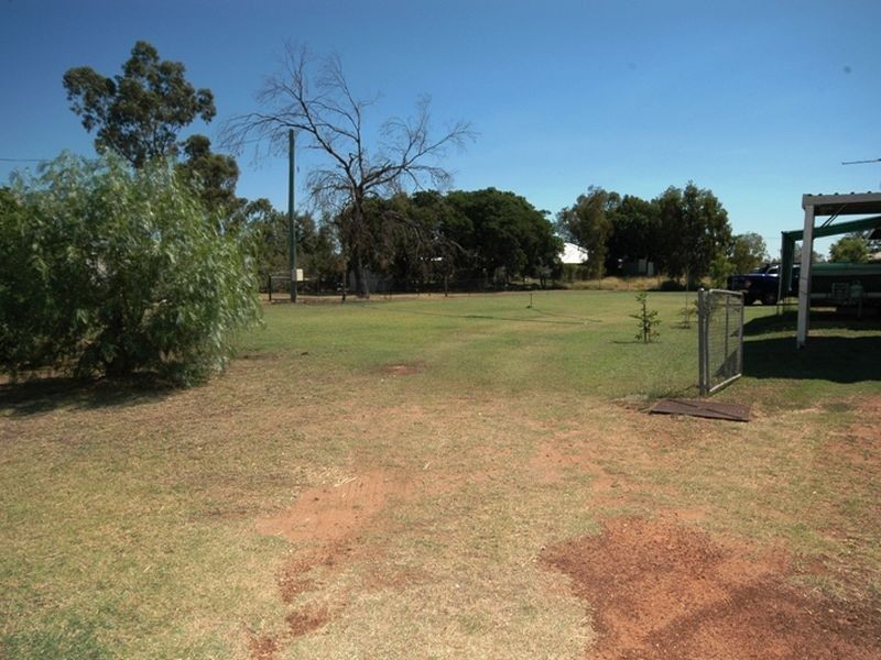 130 Ash street, Barcaldine QLD 4725