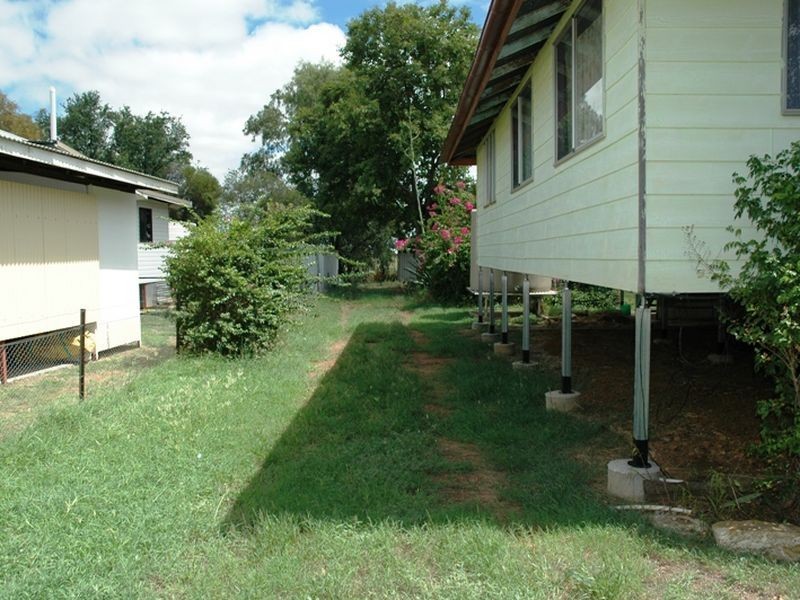 47 Eagle street, Longreach QLD 4730