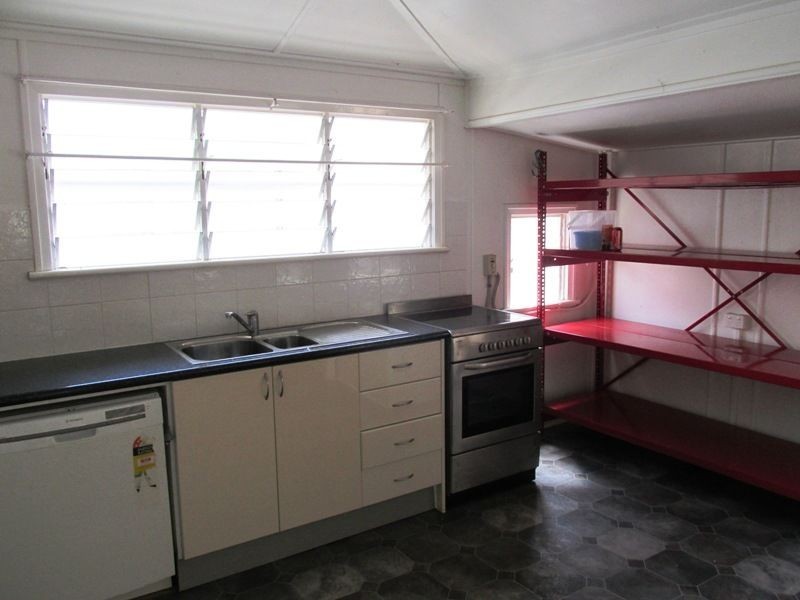 134 Emu Street, Longreach QLD 4730