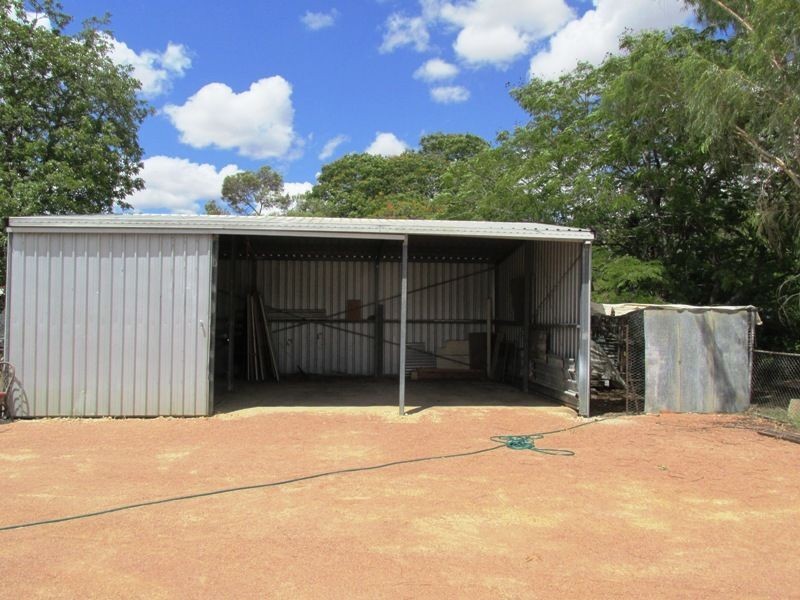 134 Emu Street, Longreach QLD 4730