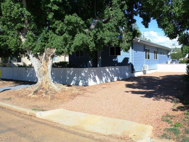 58 Crane street, Longreach QLD 4730