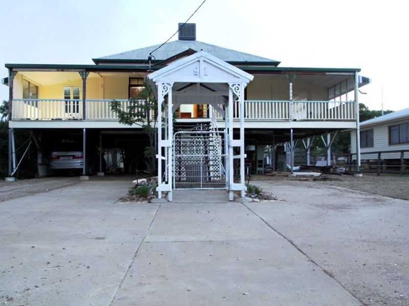 91 Falcon street, Longreach QLD 4730