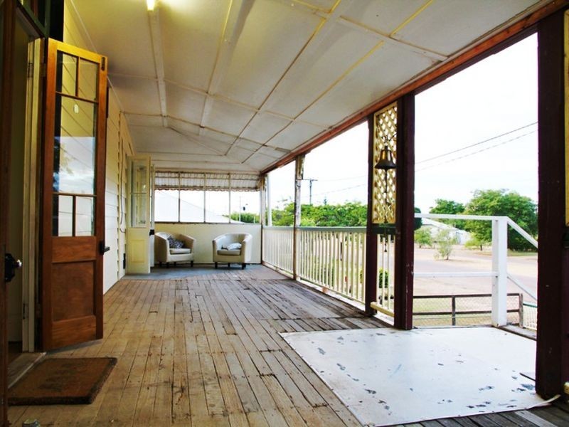 91 Falcon street, Longreach QLD 4730