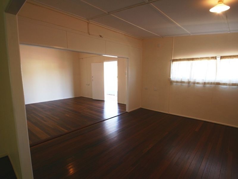 39 Crane street, Longreach QLD 4730