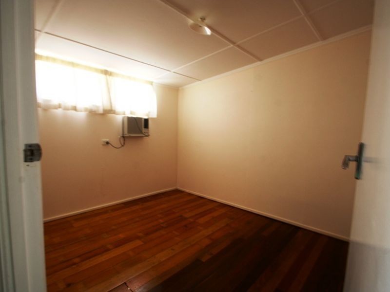 39 Crane street, Longreach QLD 4730