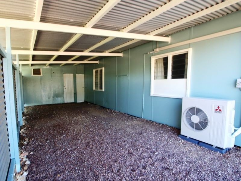 39 Crane street, Longreach QLD 4730