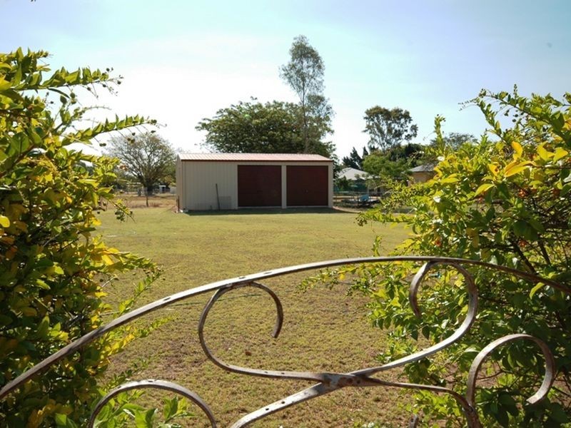 52 Beech street, Barcaldine QLD 4725