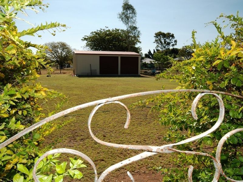 52 Beech street, Barcaldine QLD 4725