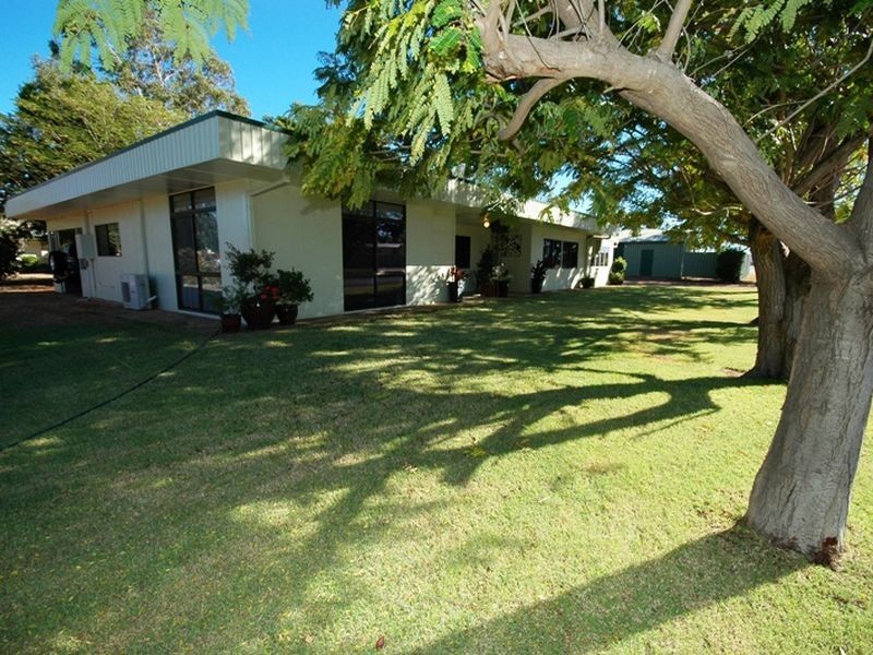60 Quail street, Longreach QLD 4730