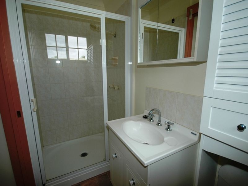 142 Cassowary street, Longreach QLD 4730