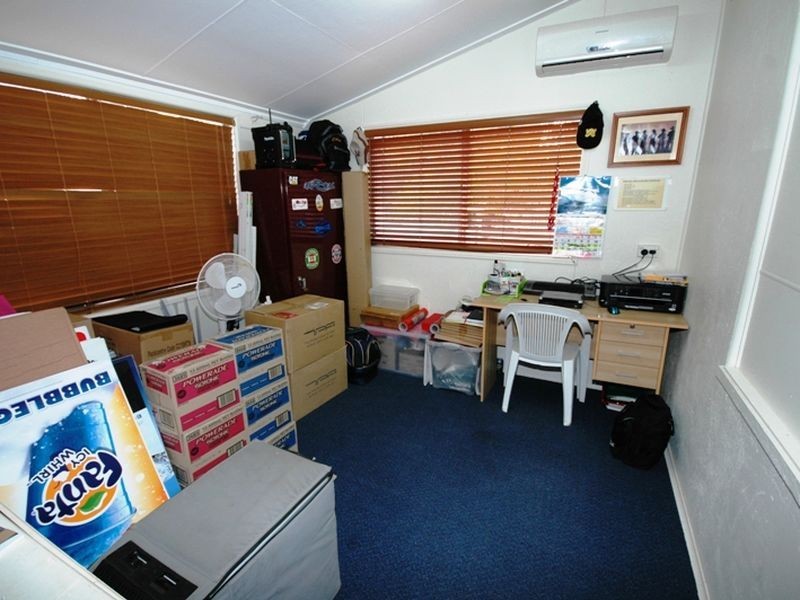 154 Galah street, Longreach QLD 4730