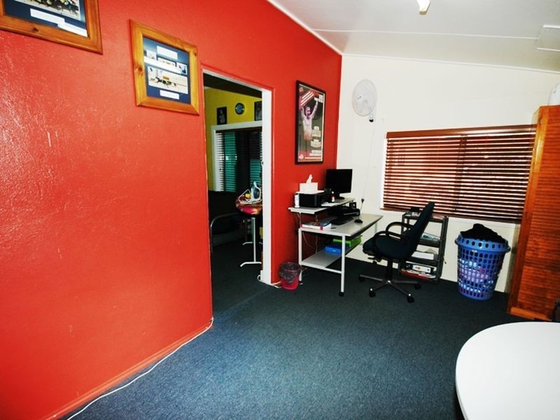 154 Galah street, Longreach QLD 4730