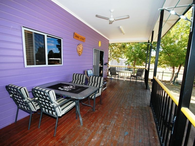 154 Galah street, Longreach QLD 4730
