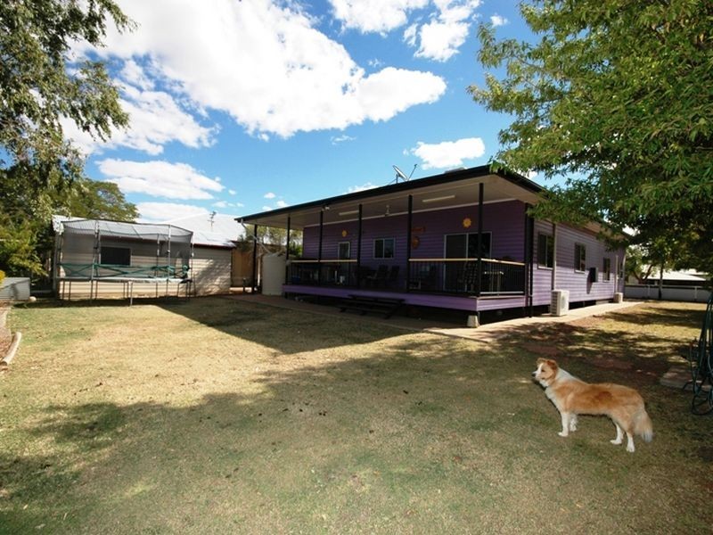 154 Galah street, Longreach QLD 4730