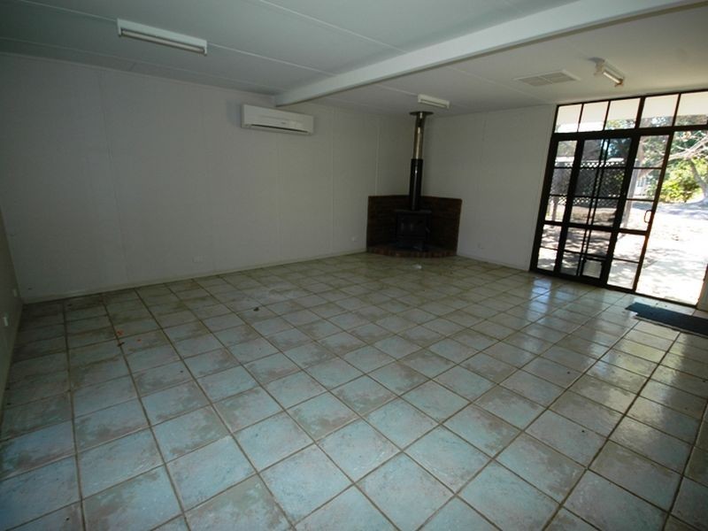31 Quarrian road, Longreach QLD 4730
