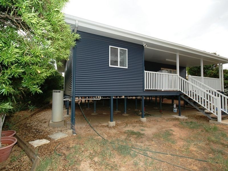 174 CRANE STREET, Longreach QLD 4730