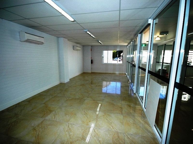 Shop 2/3/4 Eagle street, Longreach QLD 4730