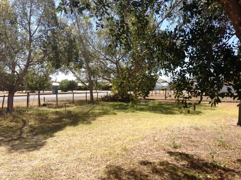 121 Ash street, Barcaldine QLD 4725