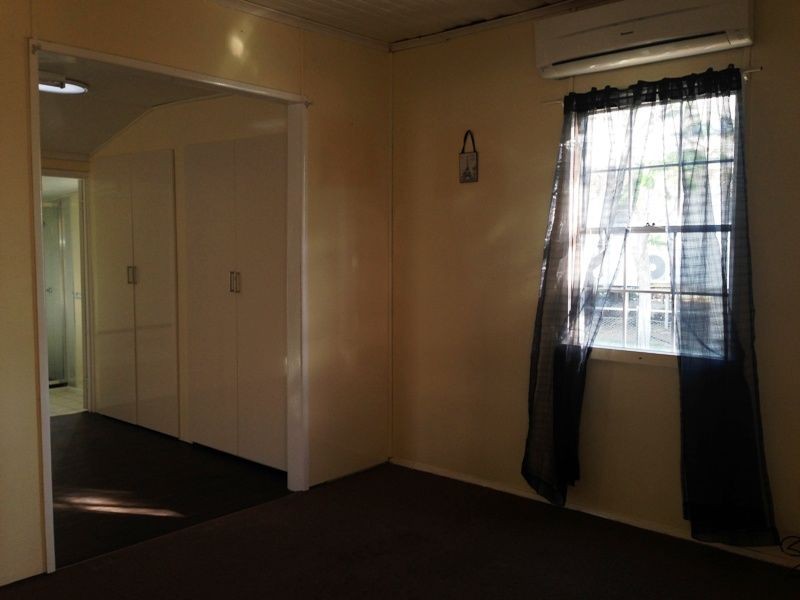 54 Eagle street, Longreach QLD 4730