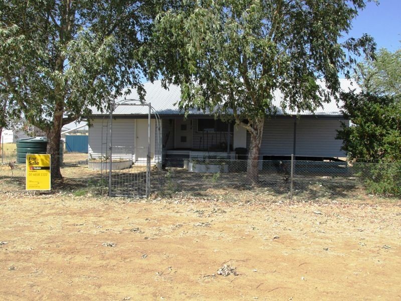 40 Mitchell street, Ilfracombe QLD 4727