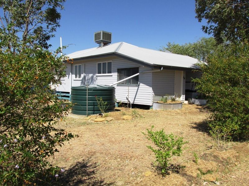 40 Mitchell street, Ilfracombe QLD 4727