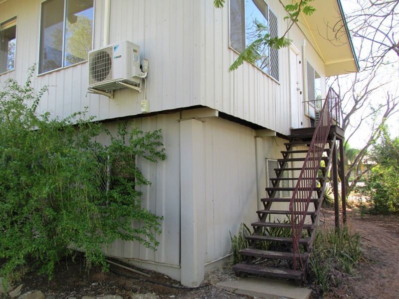 154 CASSOWARY STREET, Longreach QLD 4730