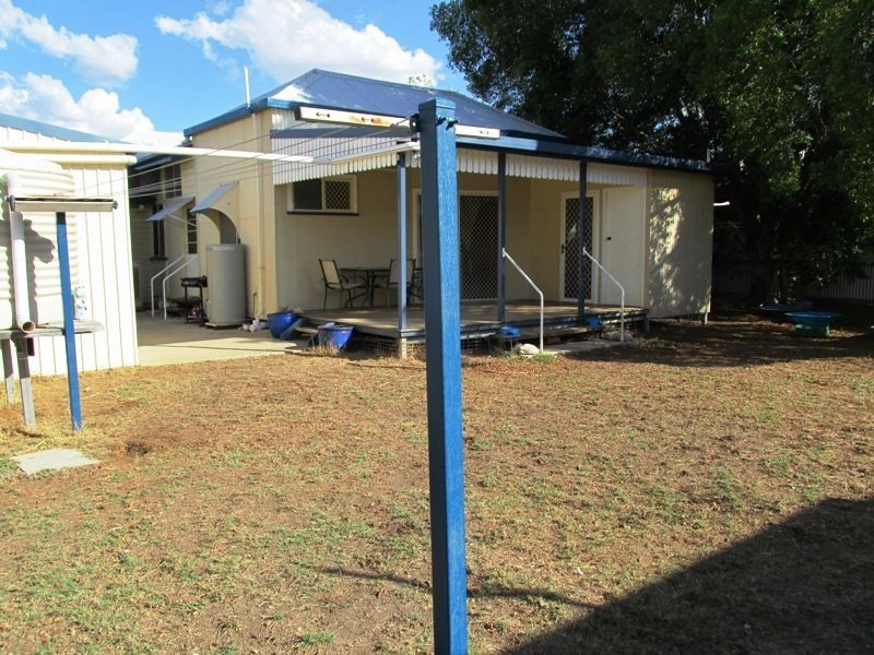 107 Galah street, Longreach QLD 4730