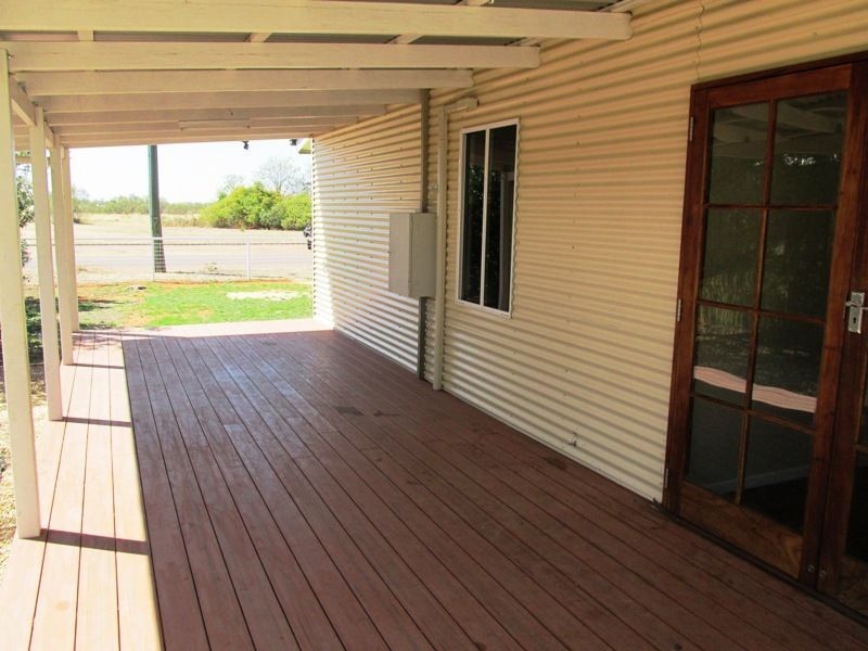 109 Falcon street, Longreach QLD 4730